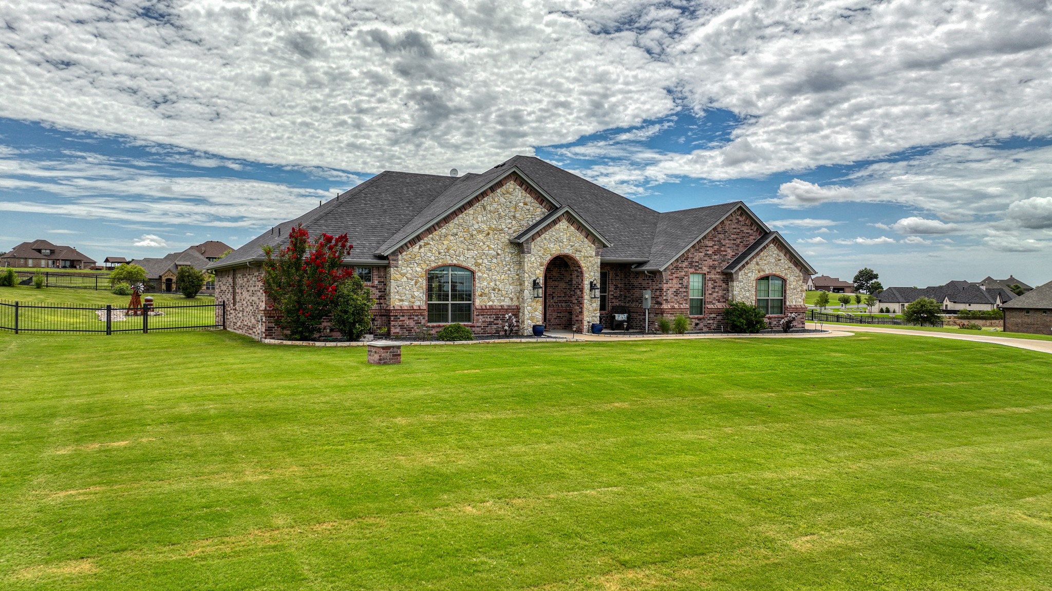 321 Canyon West Drive Weatherford TX 76087