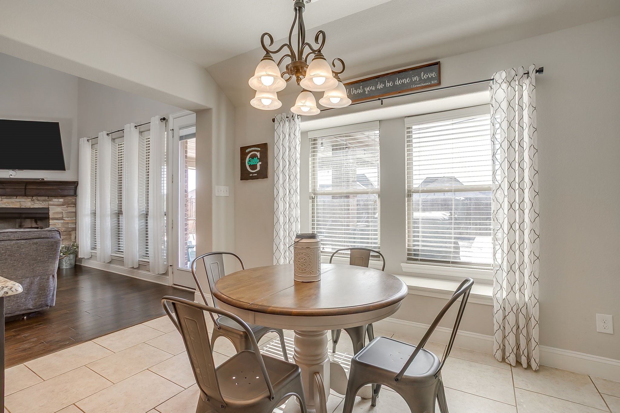 2747 Elmwood Drive Burleson TX 76028