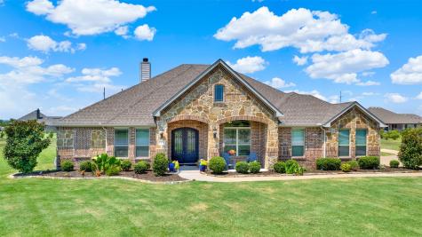115 Colt Street Van Alstyne TX 75495