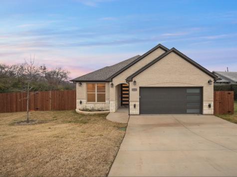 2503 Pall Mall Avenue Dallas TX 75241