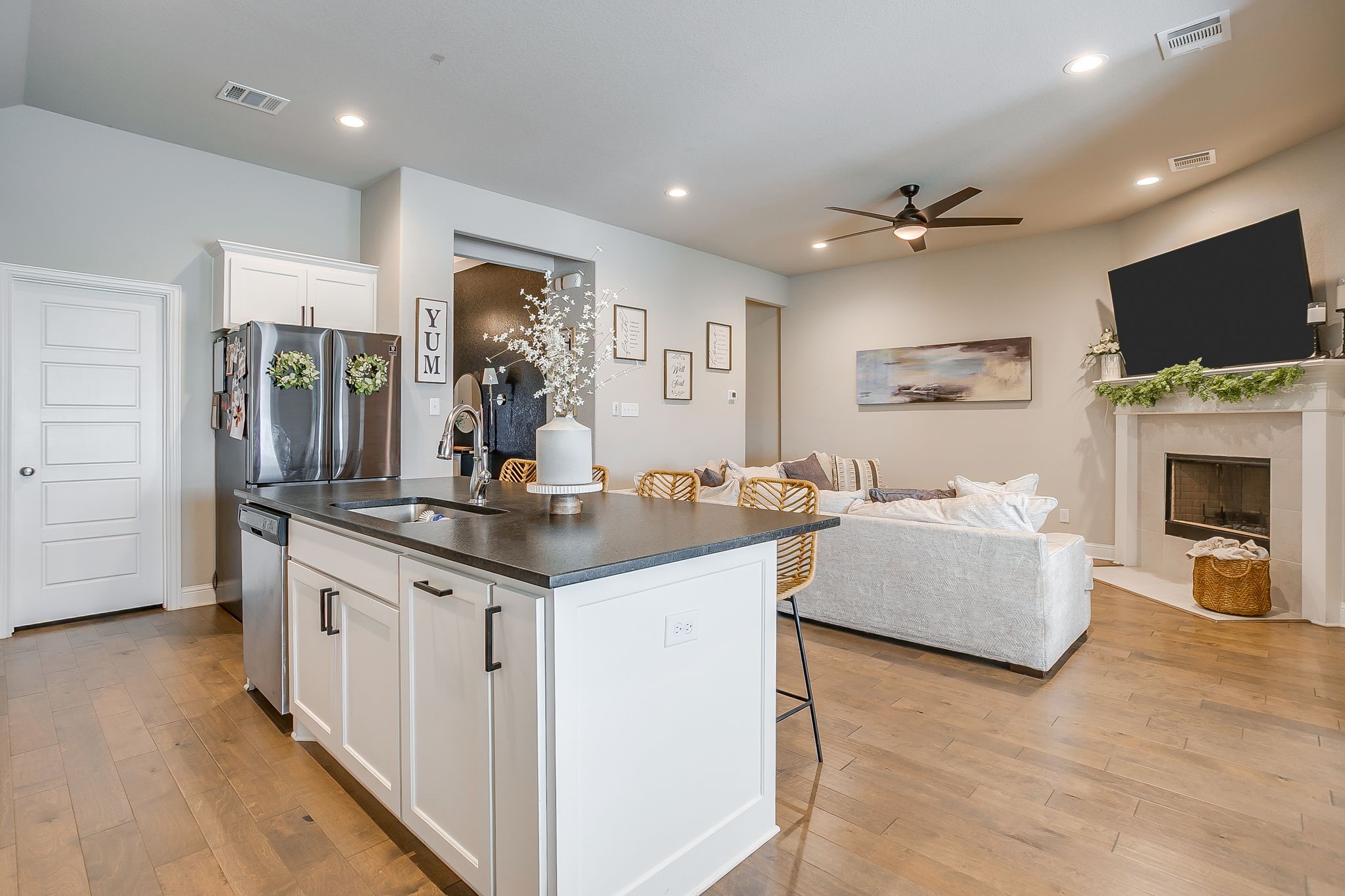 709 Waterford Way Joshua TX 76058