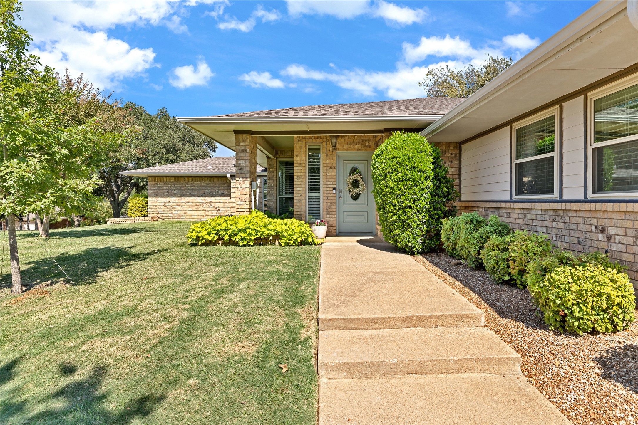 432 Moran Drive Highland Village TX 75077