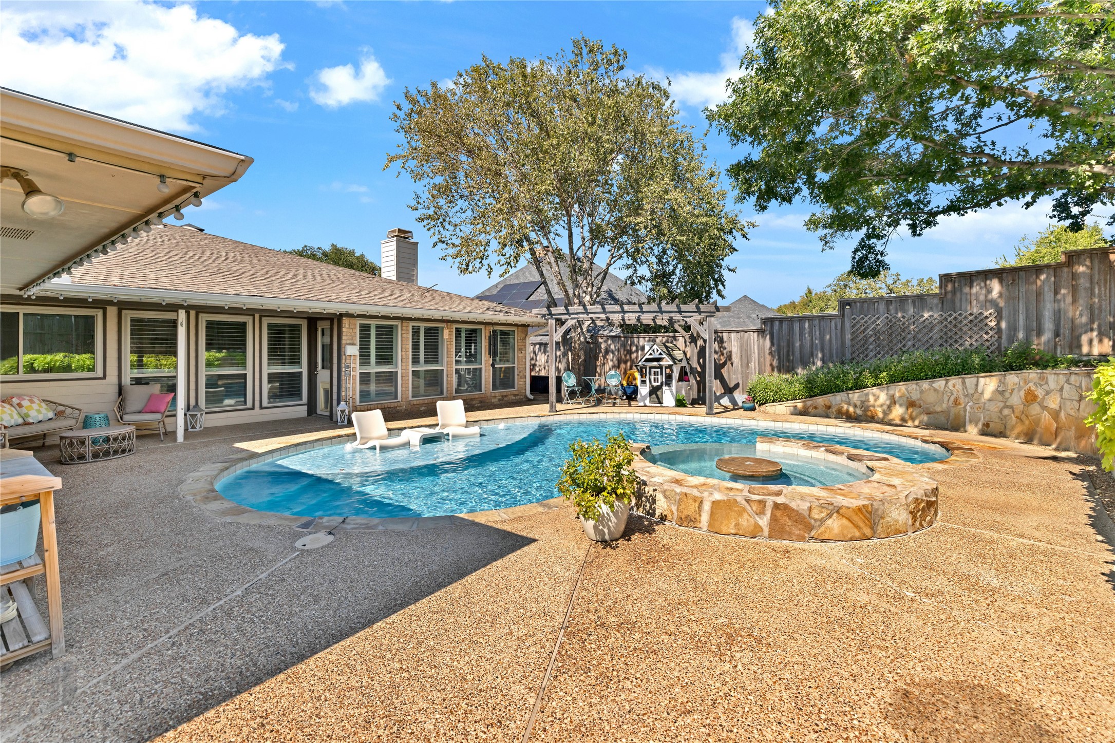 432 Moran Drive Highland Village TX 75077