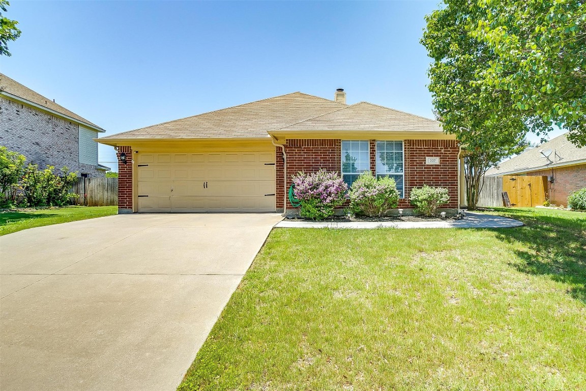 337 Shane Lane Burleson TX 76028