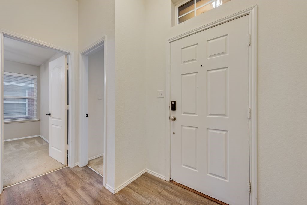 500 Crescent Creek Lane Fort Worth TX 76140