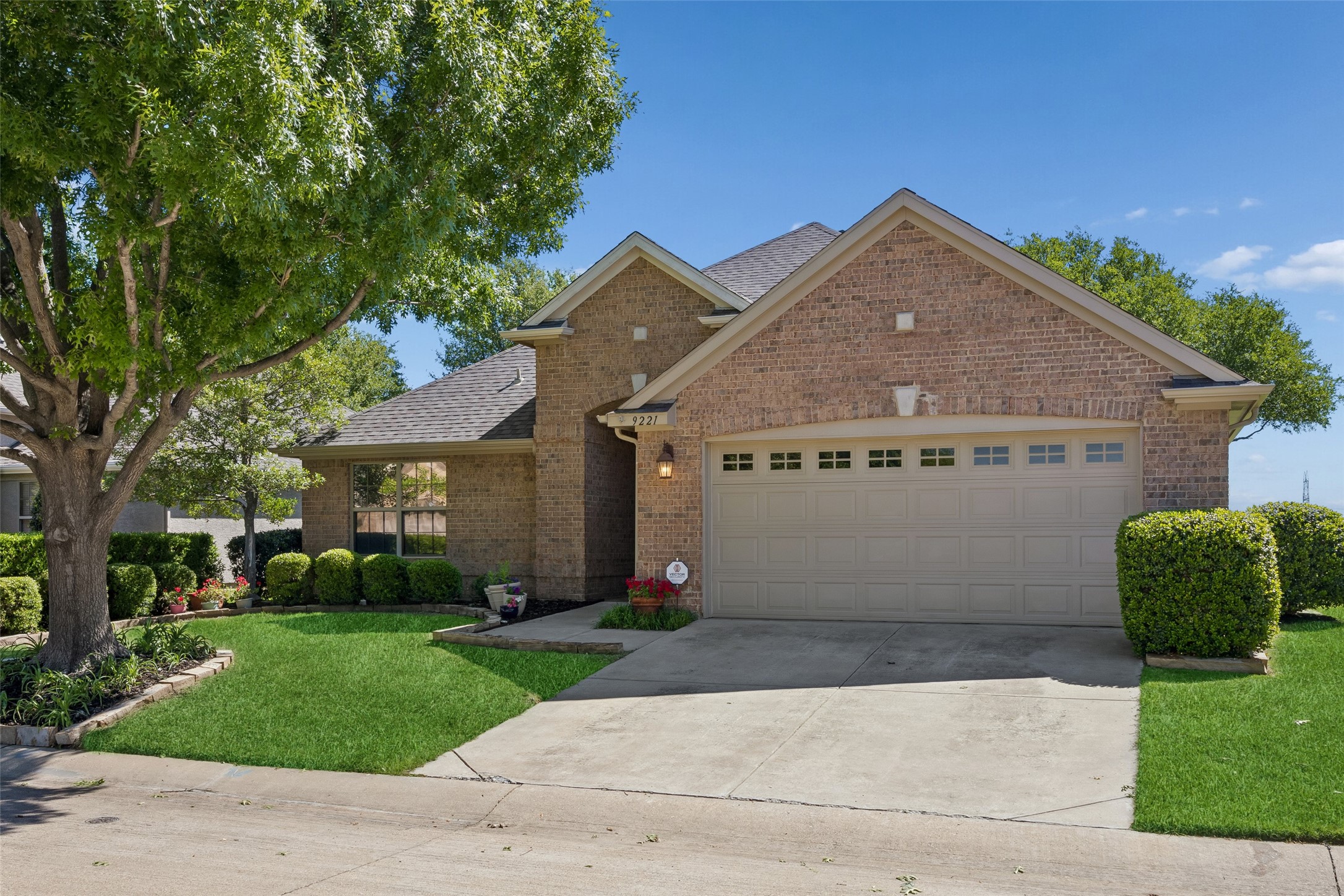 9221 Perimeter Street Denton TX 76207
