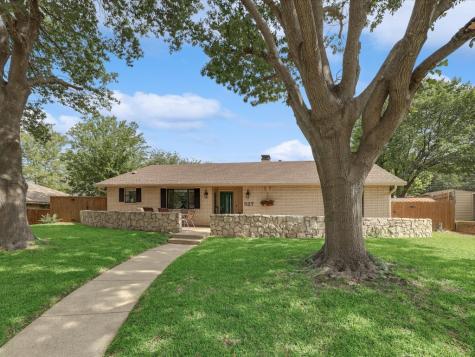 327 Swan Ridge Drive Duncanville TX 75137
