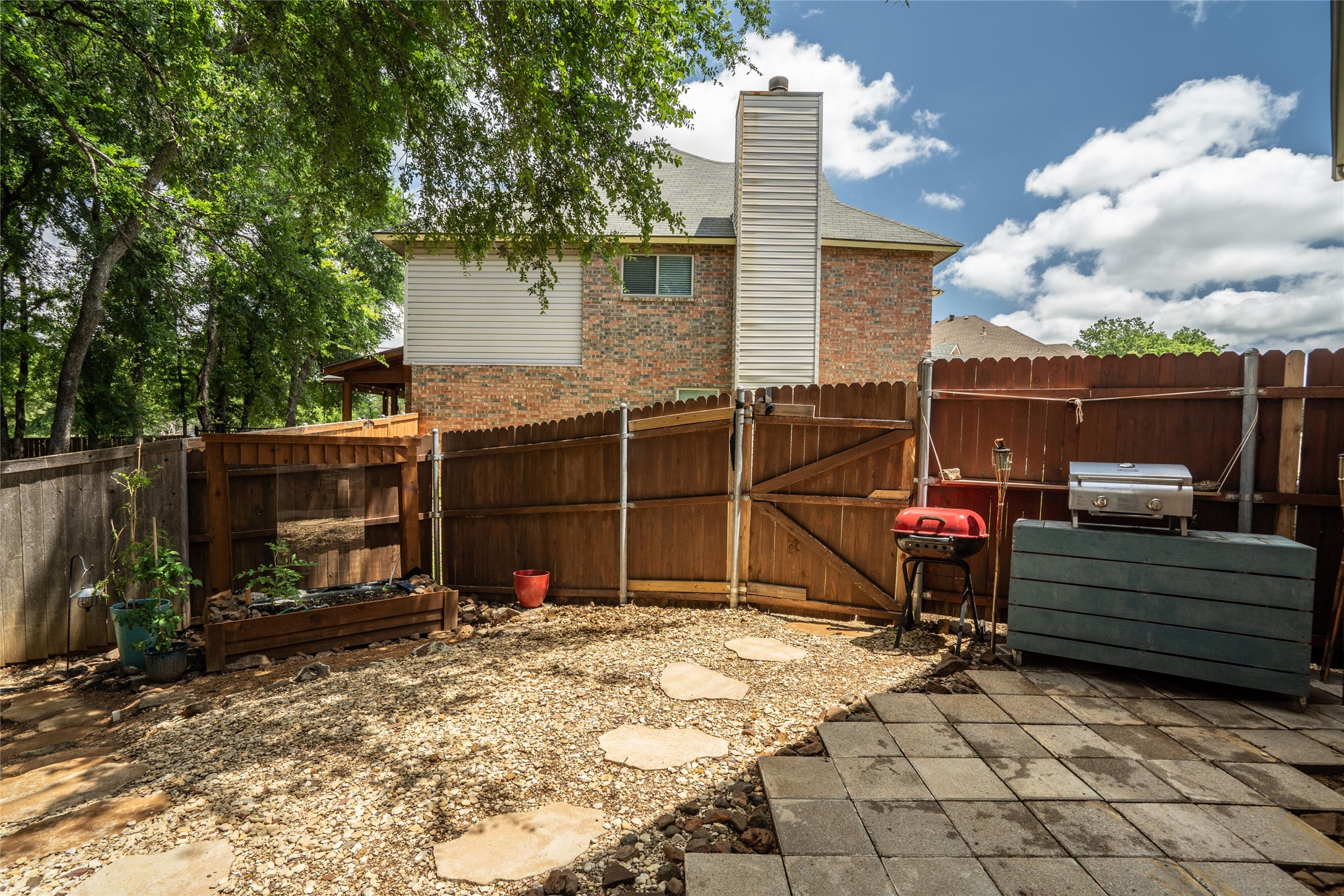 1901 Yellowstone Lane Corinth TX 76210
