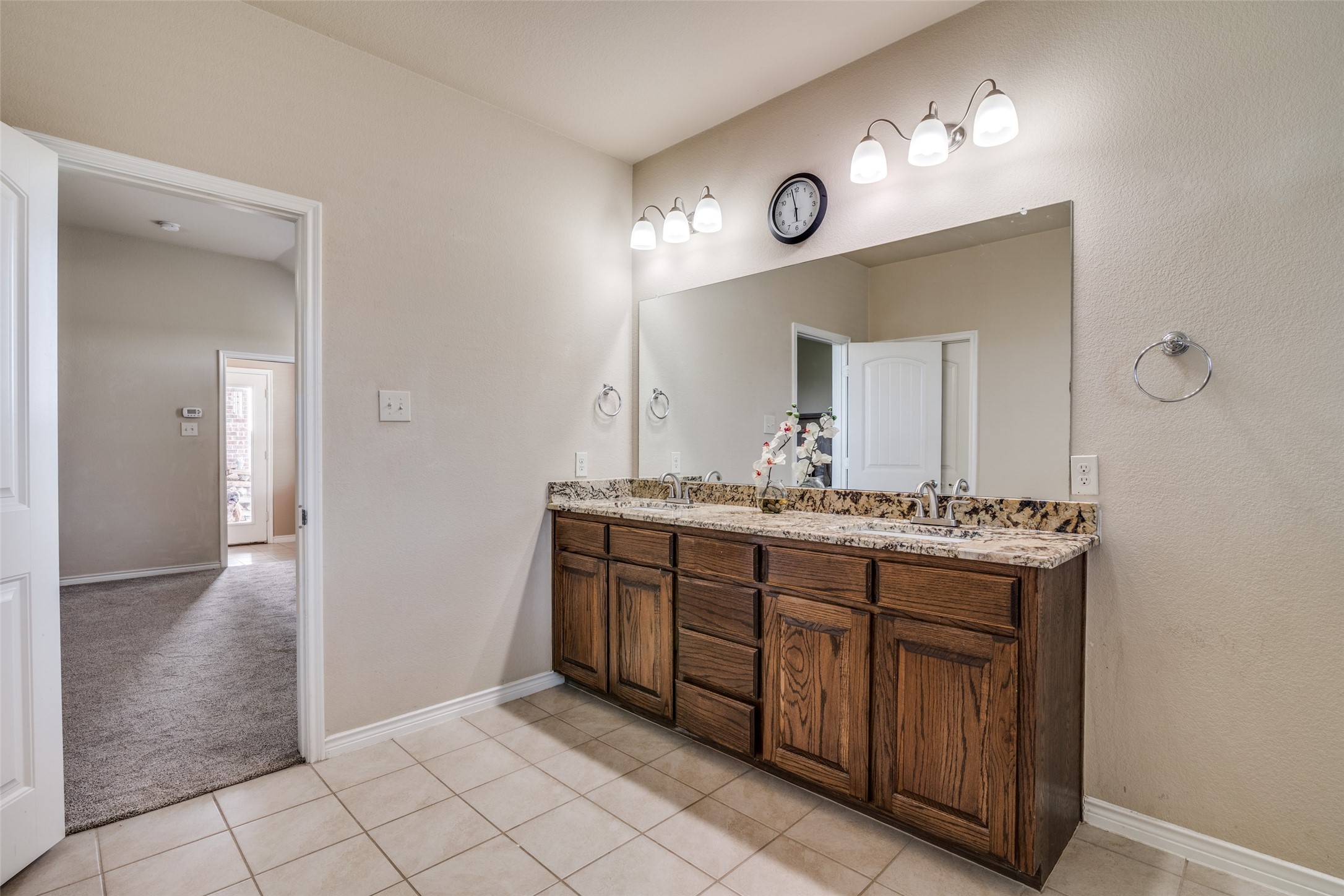 304 Amber Lane Nevada TX 75173