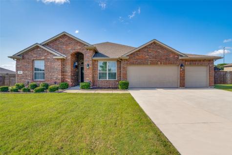 304 Amber Lane Nevada TX 75173