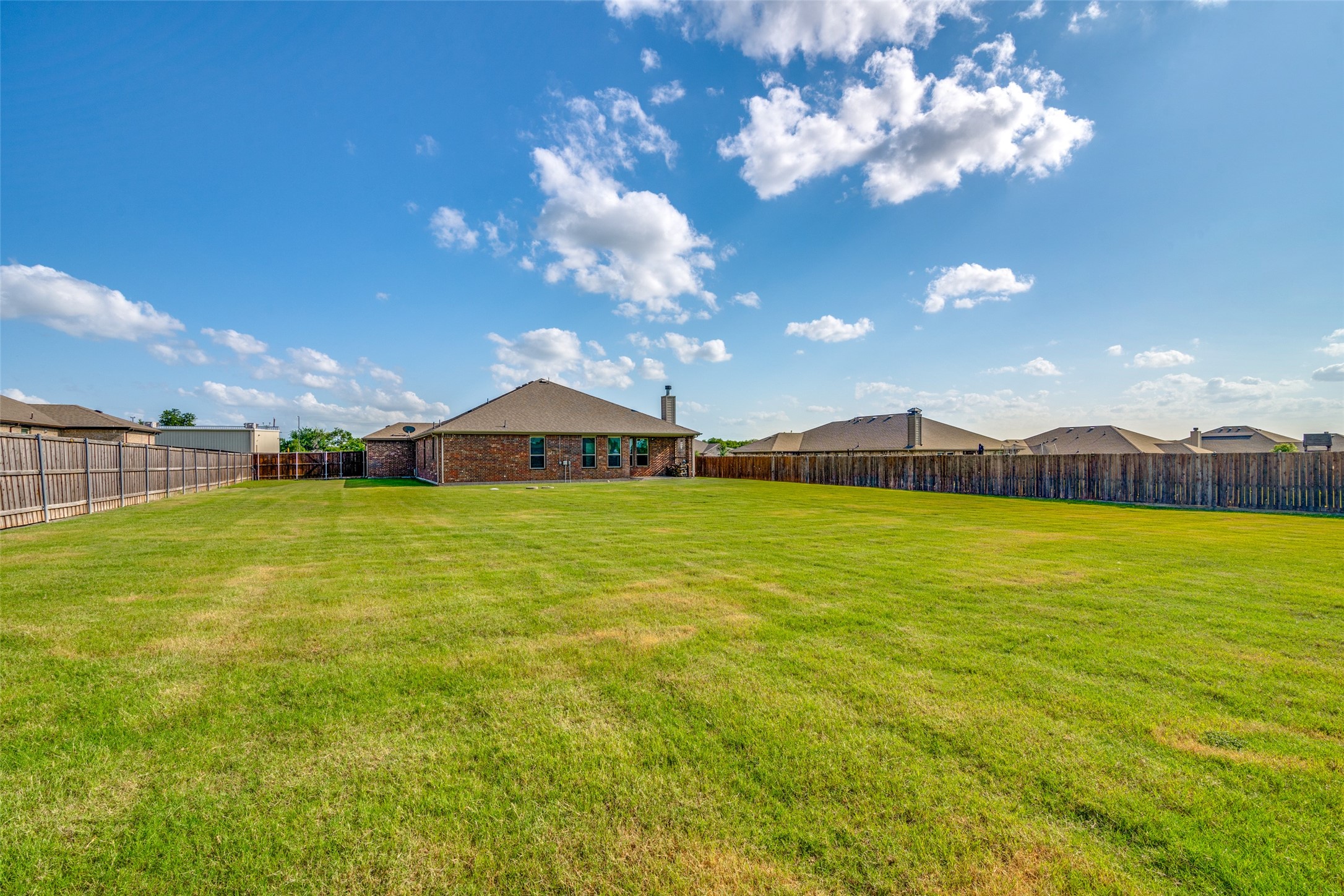 304 Amber Lane Nevada TX 75173