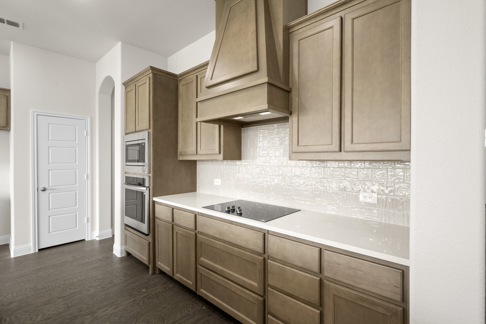 105 Grey Wolf Court Godley TX 76044