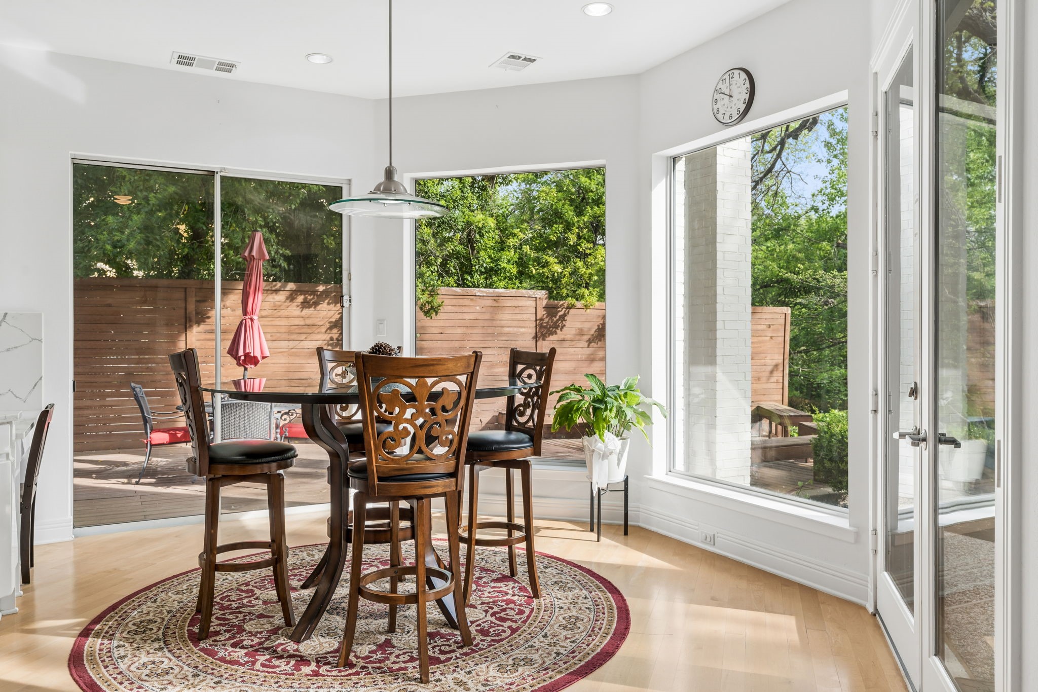 18736 Wainsborough Lane Dallas TX 75287