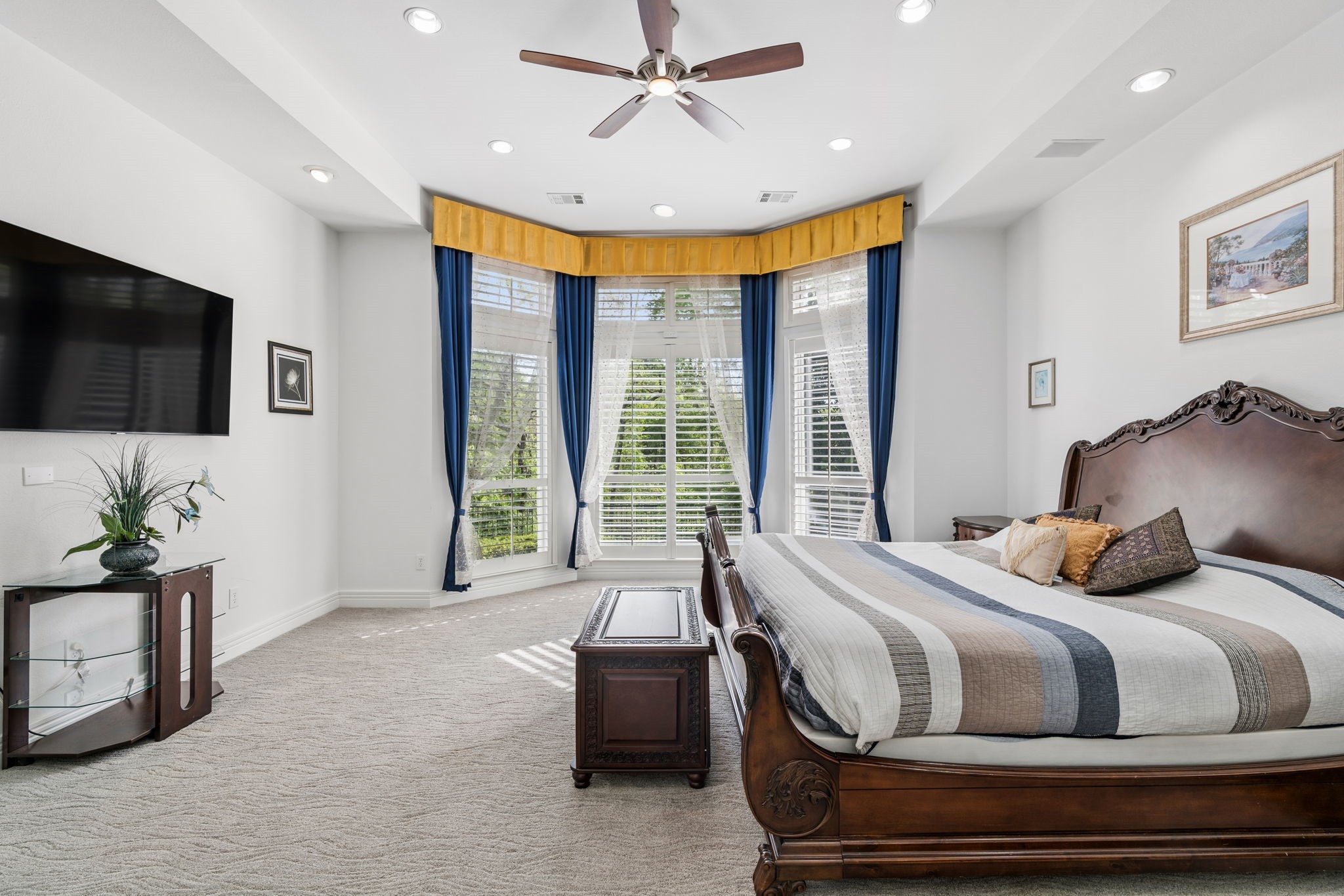 18736 Wainsborough Lane Dallas TX 75287