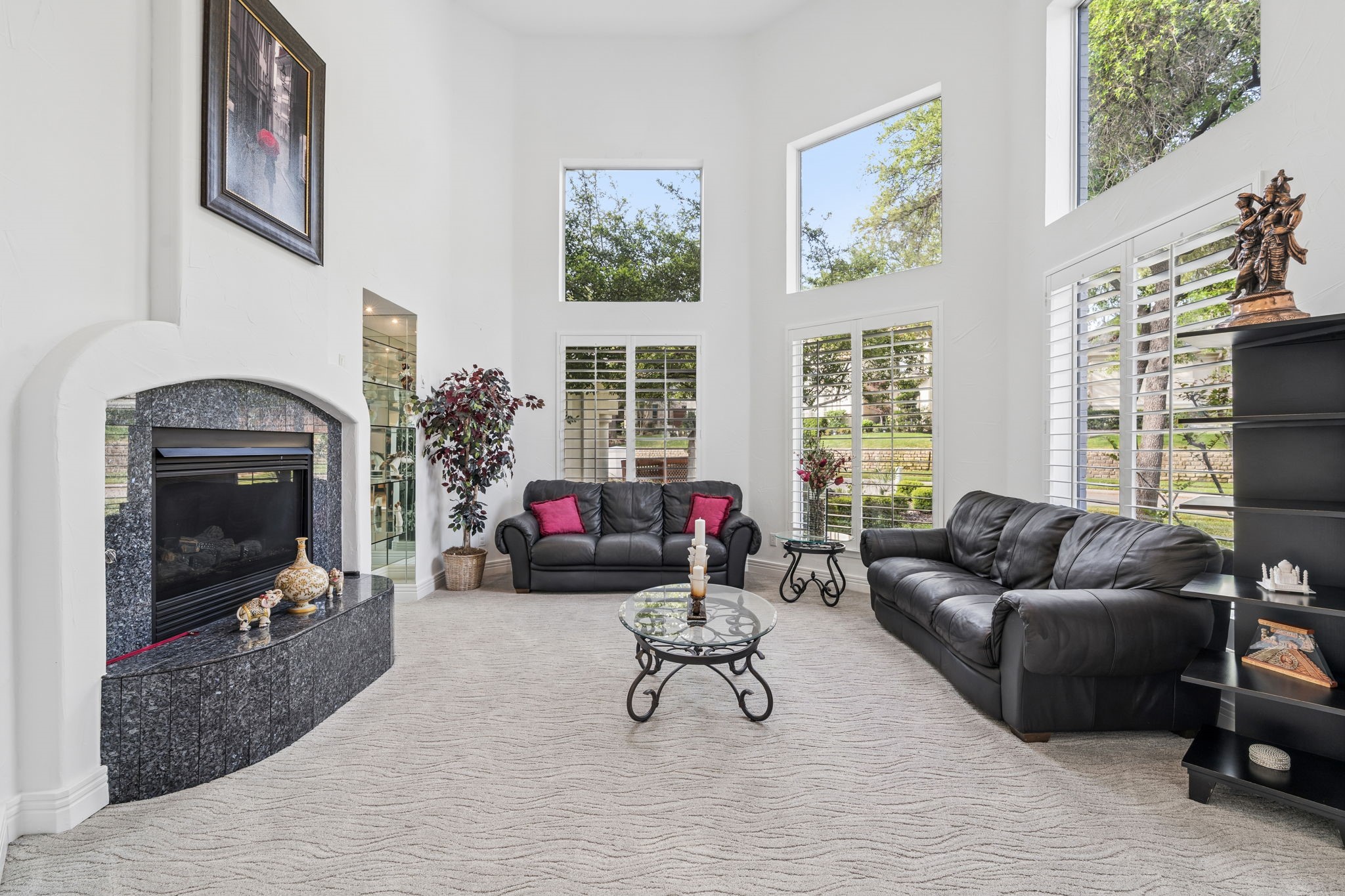18736 Wainsborough Lane Dallas TX 75287