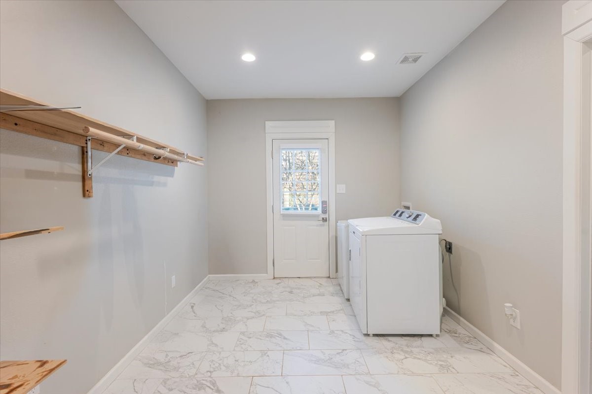1302 NW 3rd Avenue Mineral Wells TX 76067
