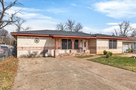 1115 Fisher Street Bellmead TX 76705
