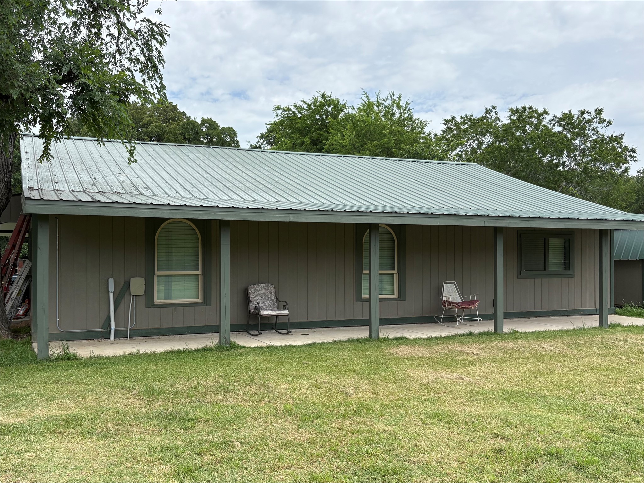 2212 County Road 4128 Cumby TX 75433