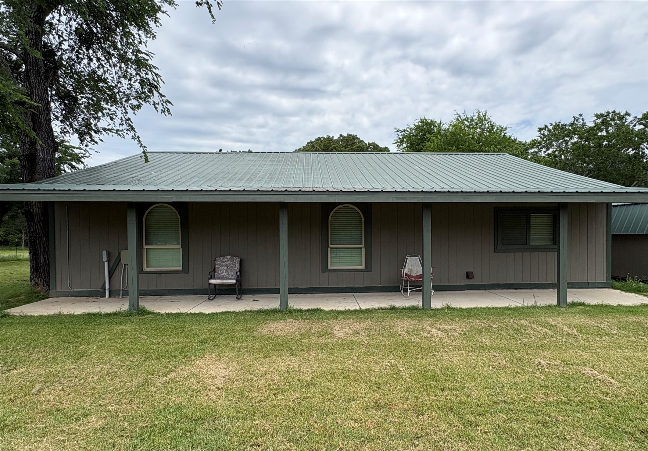 2212 County Road 4128 Cumby TX 75433