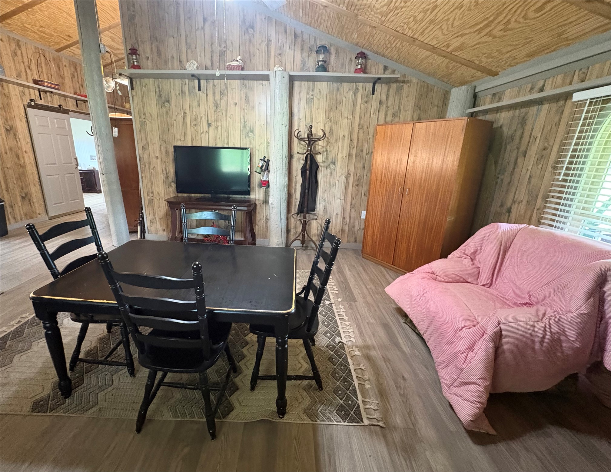 2212 County Road 4128 Cumby TX 75433