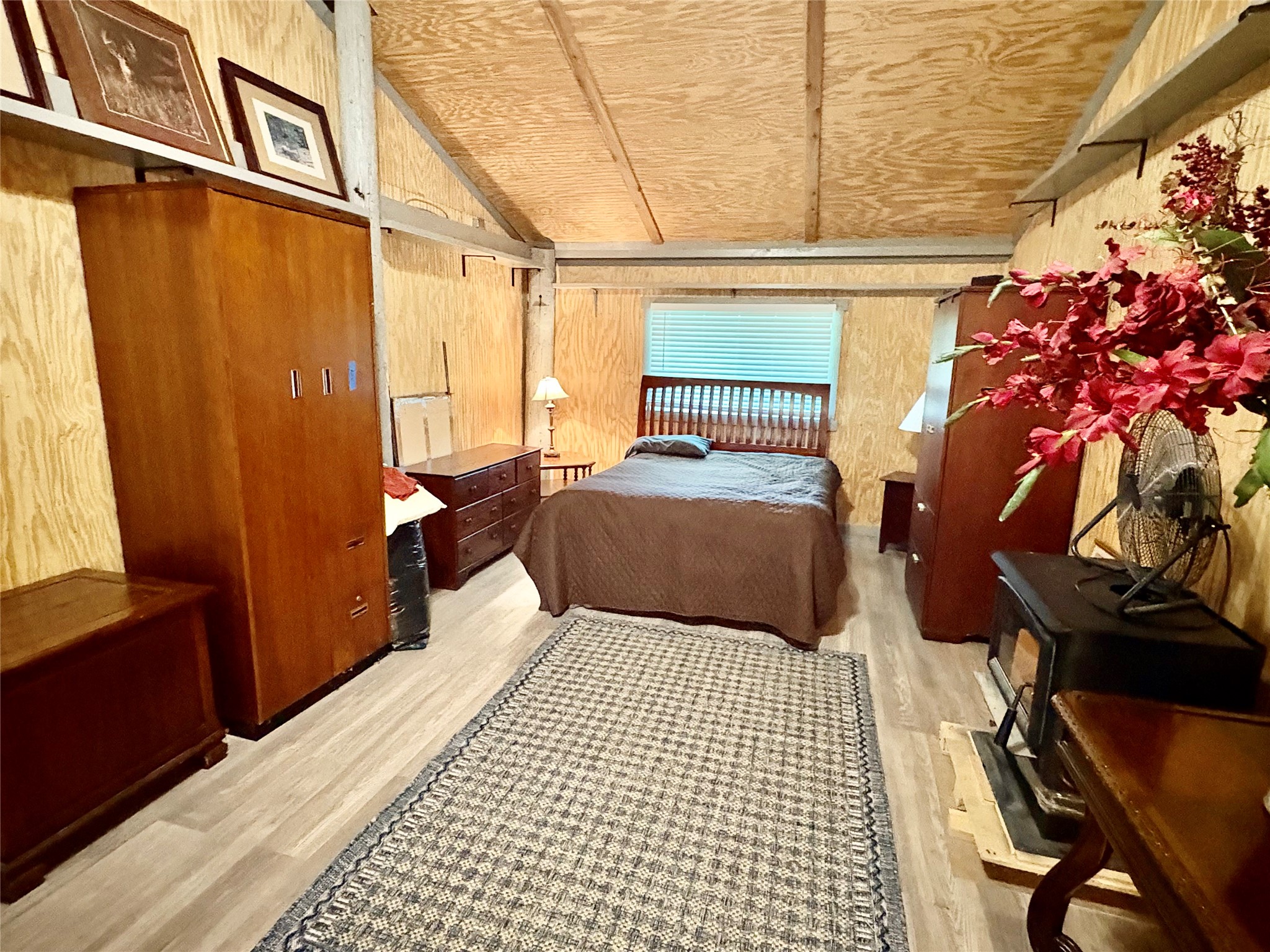2212 County Road 4128 Cumby TX 75433