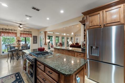 451 Cr 2430 Pittsburg TX 75686