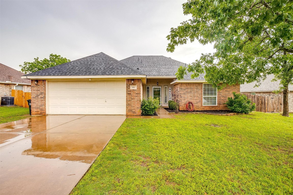 304 Catherine Street Joshua TX 76058