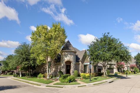 802 Summerwood Lane Garland TX 75044
