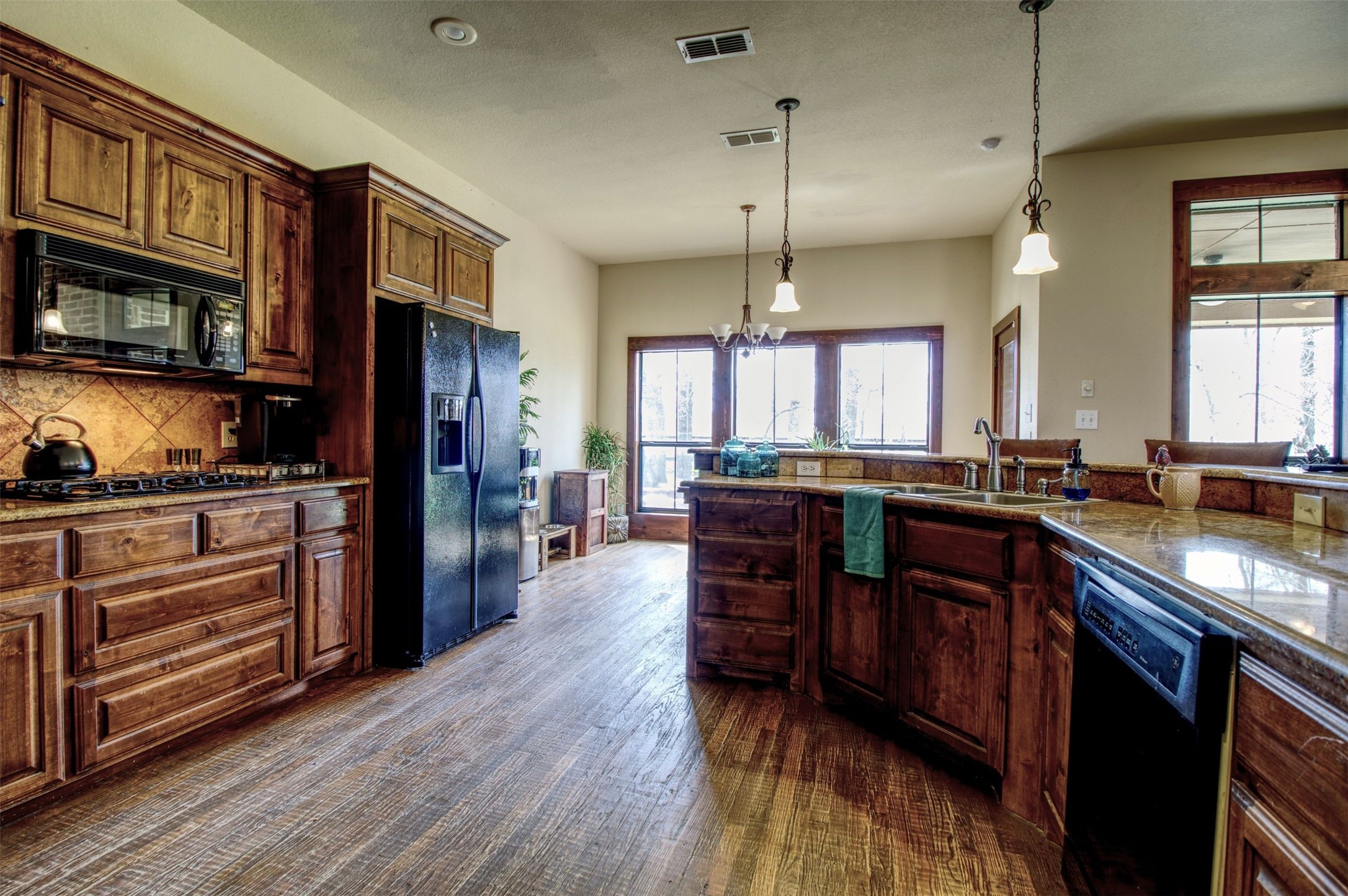 202 Woodland Drive Krugerville TX 76227