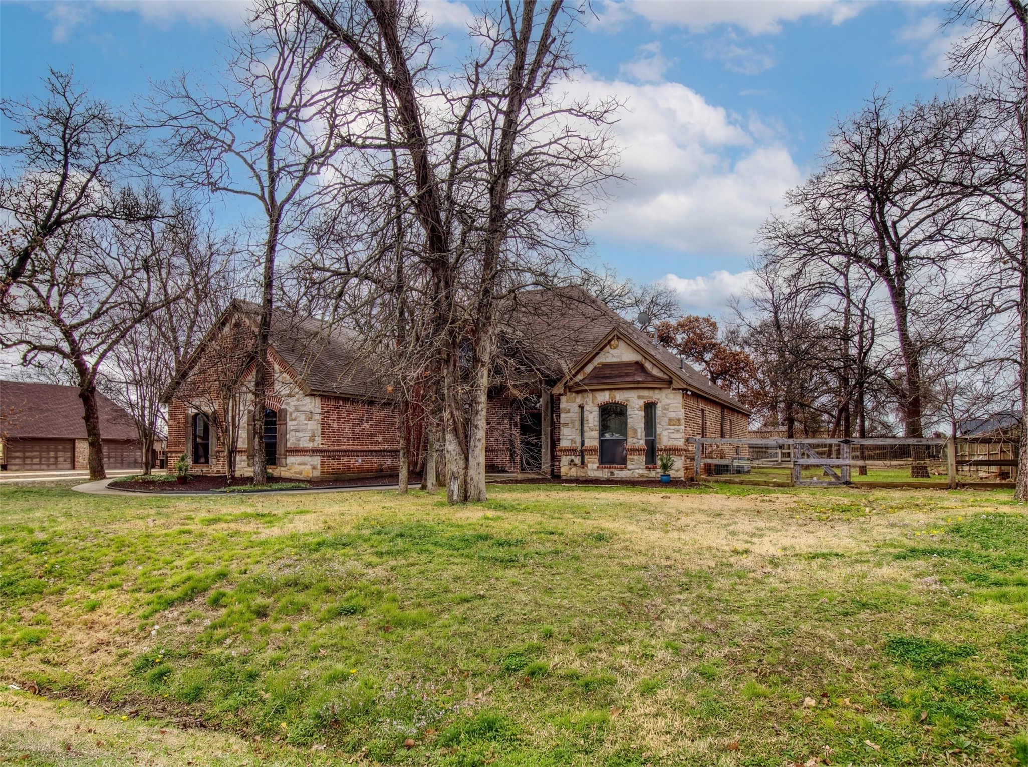 202 Woodland Drive Krugerville TX 76227