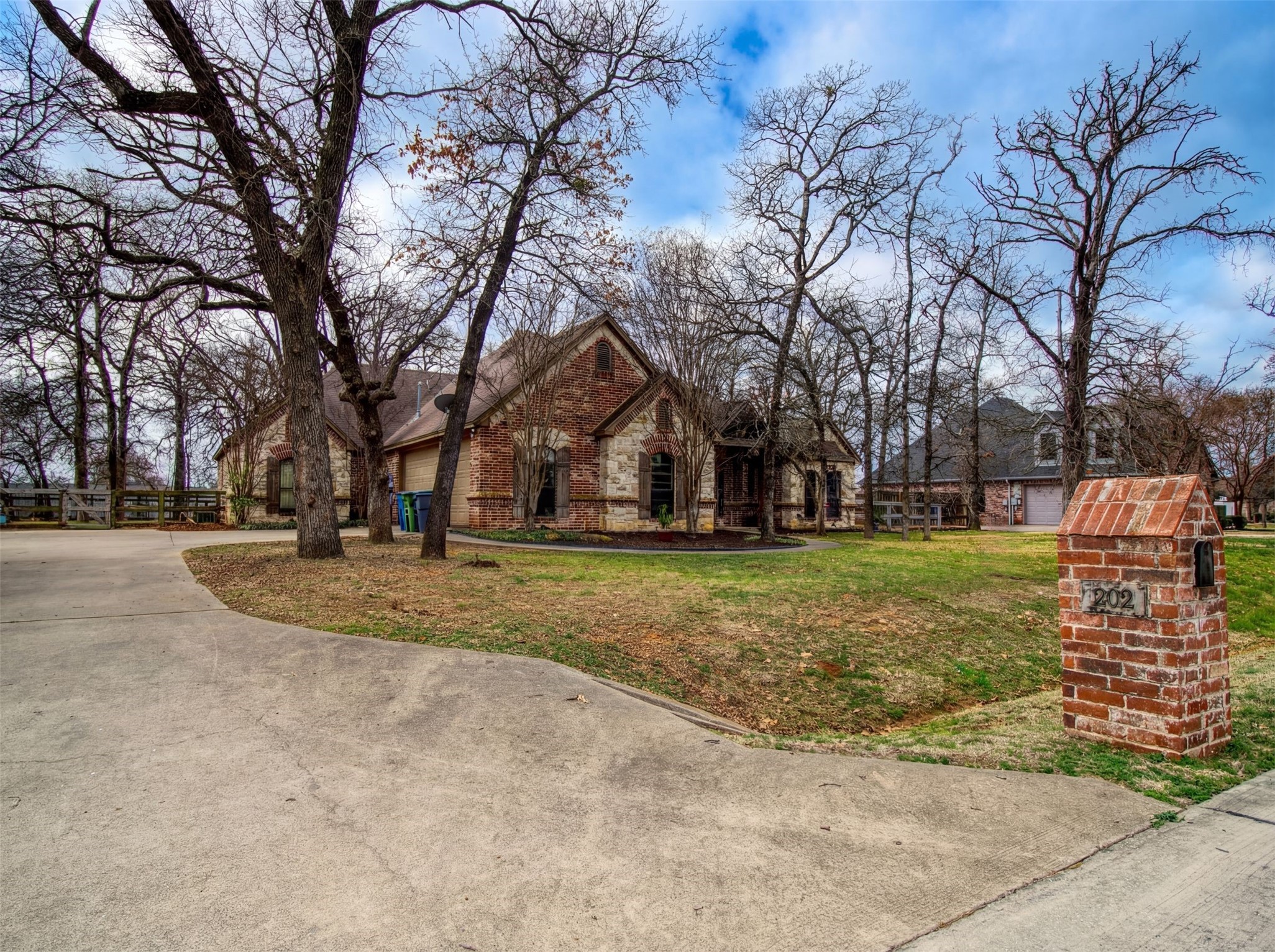 202 Woodland Drive Krugerville TX 76227