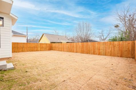 1303 Lela Street Mckinney TX 75069
