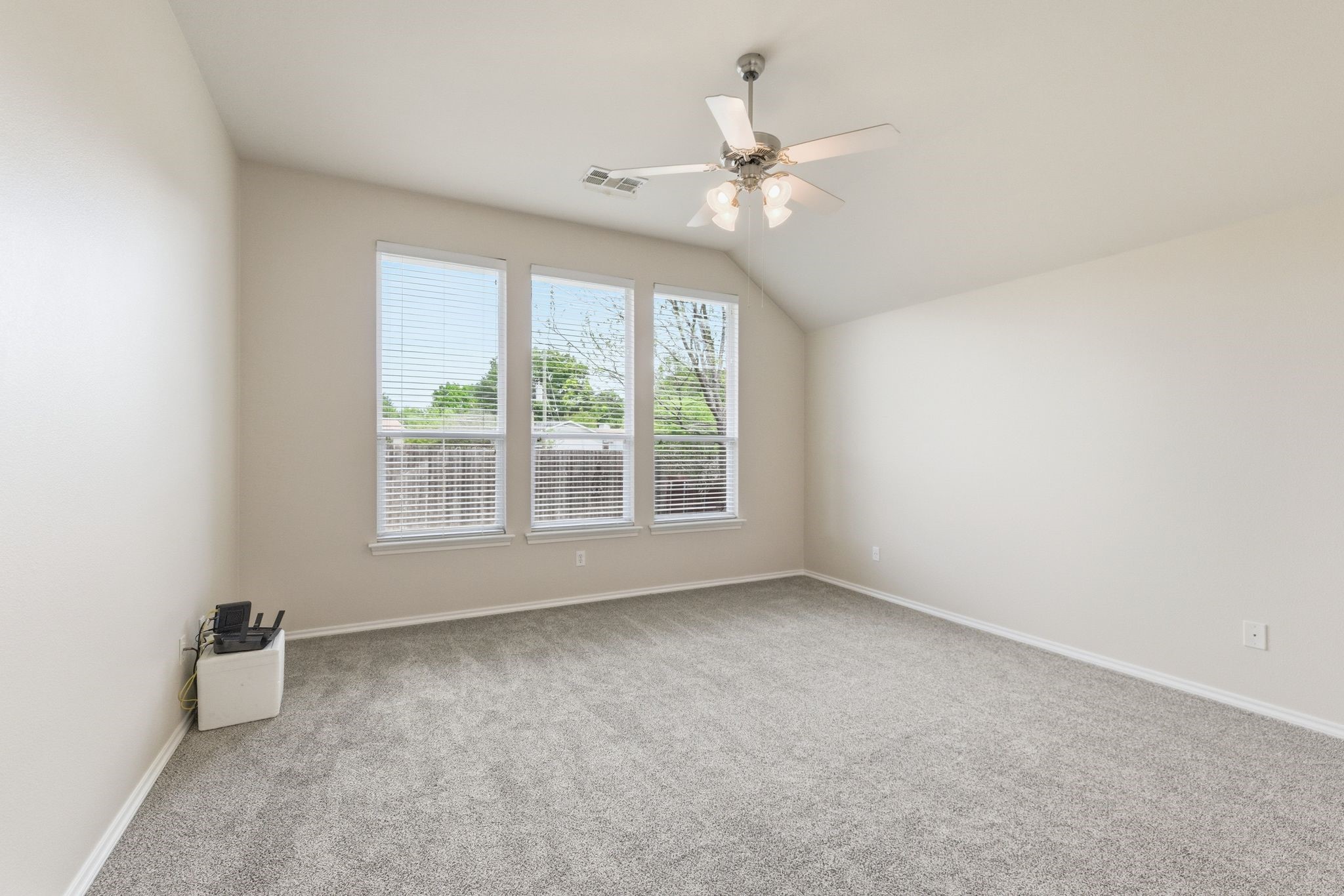 817 Huebner Way Burleson TX 76028