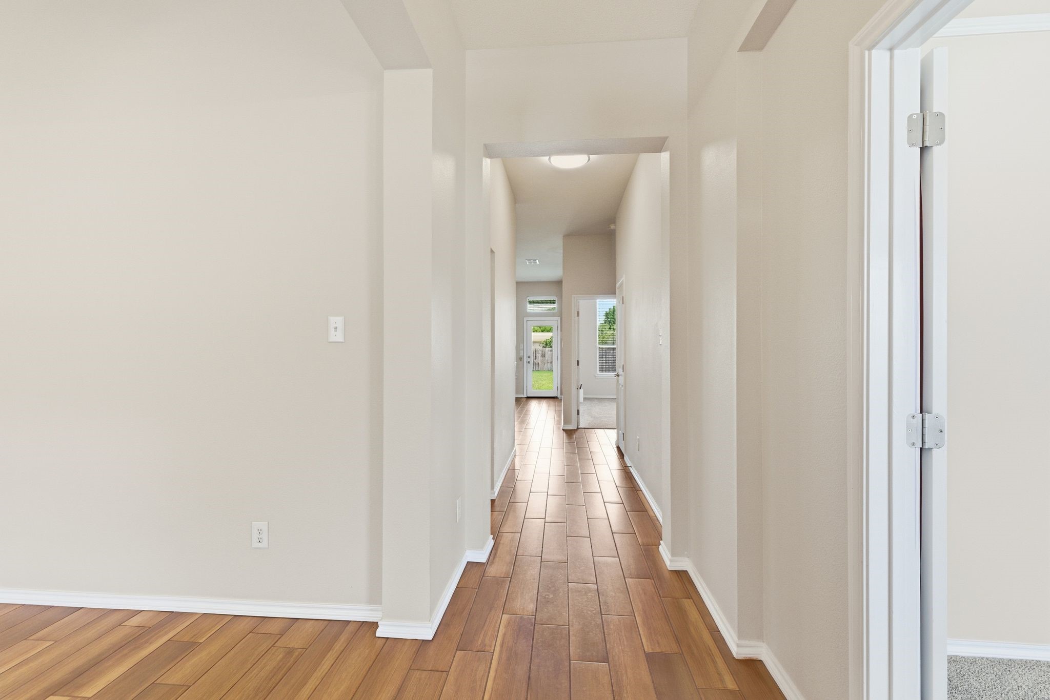 817 Huebner Way Burleson TX 76028