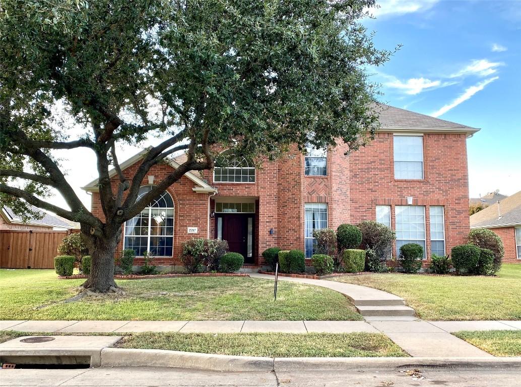 2217 Oak Forest Drive Garland TX 75042