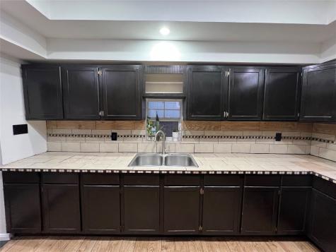 1601 S Travis Street Sherman TX 75090