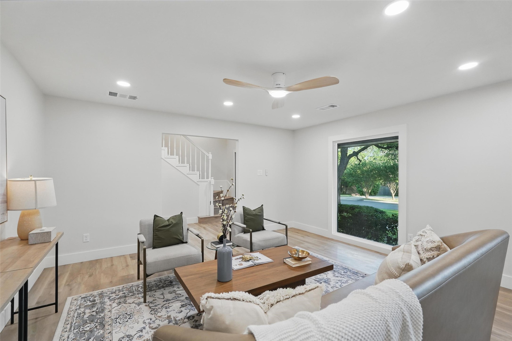1451 Acapulco Drive Dallas TX 75232
