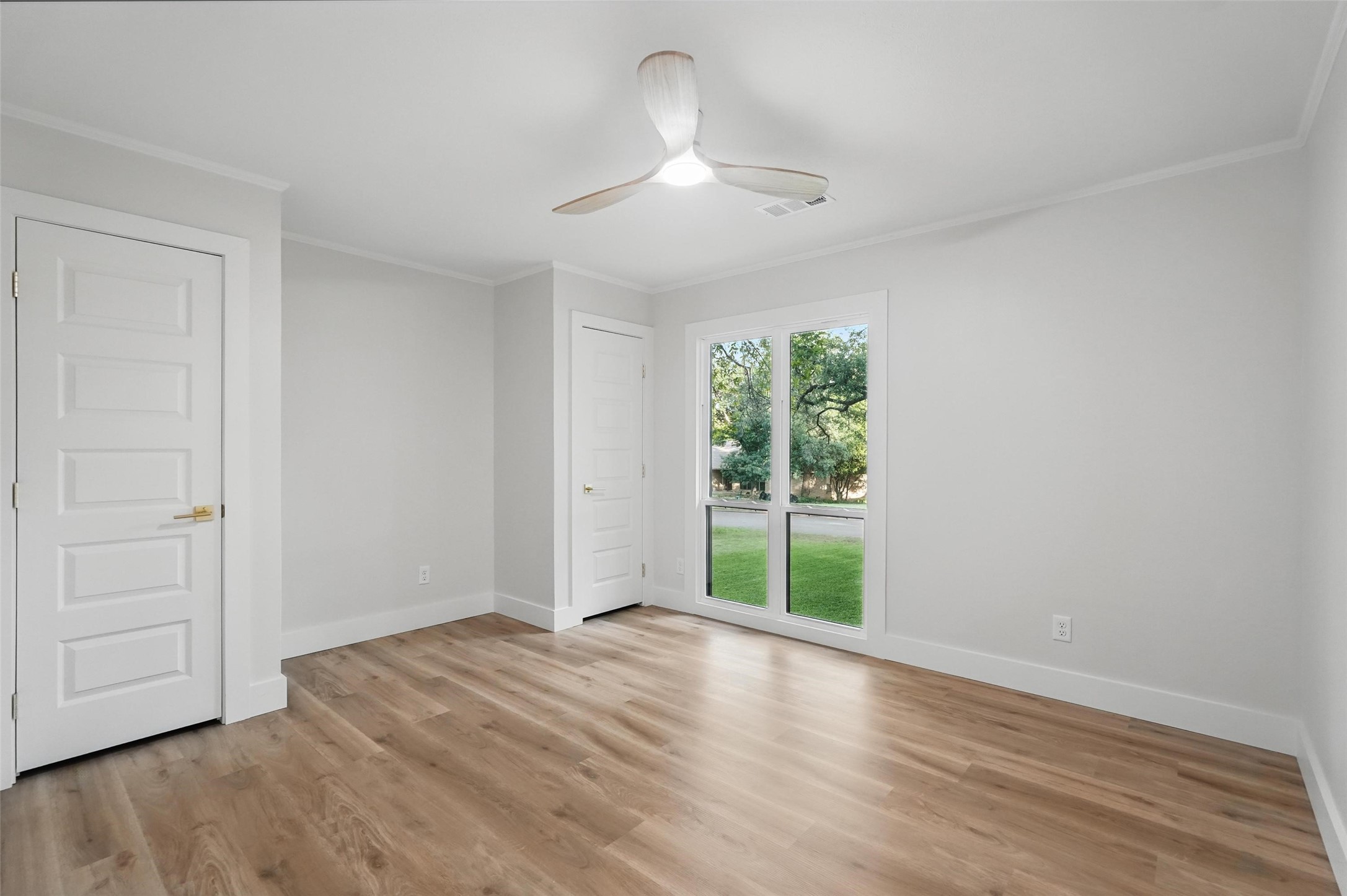 1451 Acapulco Drive Dallas TX 75232