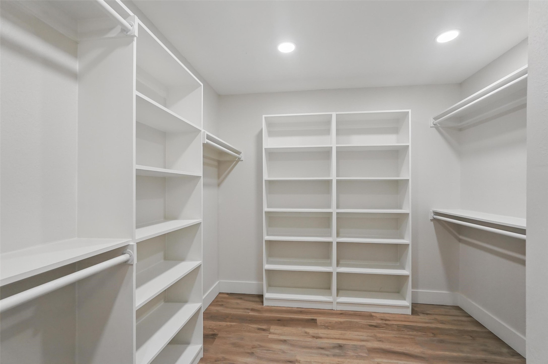 1451 Acapulco Drive Dallas TX 75232