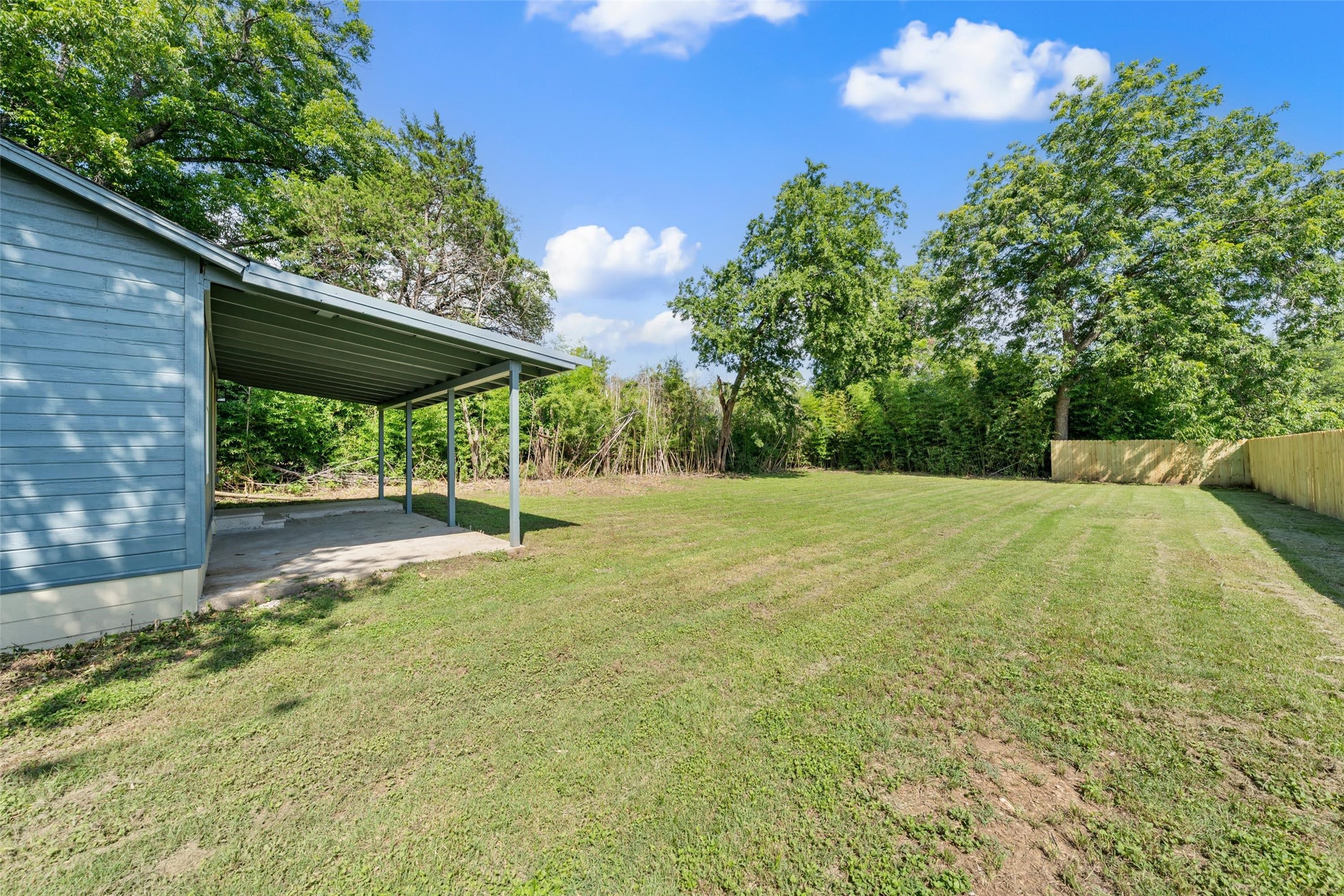 103 E Stegall Drive Robinson TX 76706