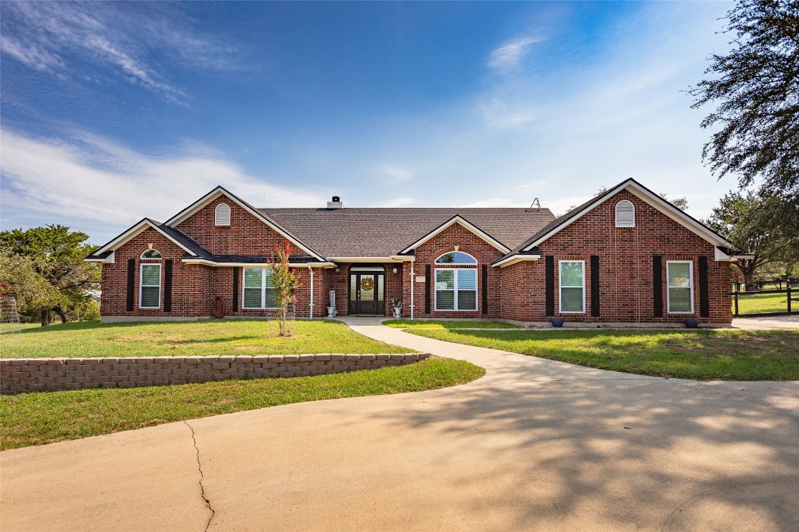 201 Private Road 4297 Clifton TX 76634