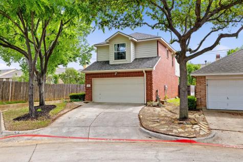 912 Palomino Drive Euless TX 76039