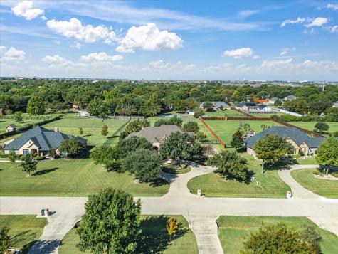 305 Spring Grove Drive Waxahachie TX 75165