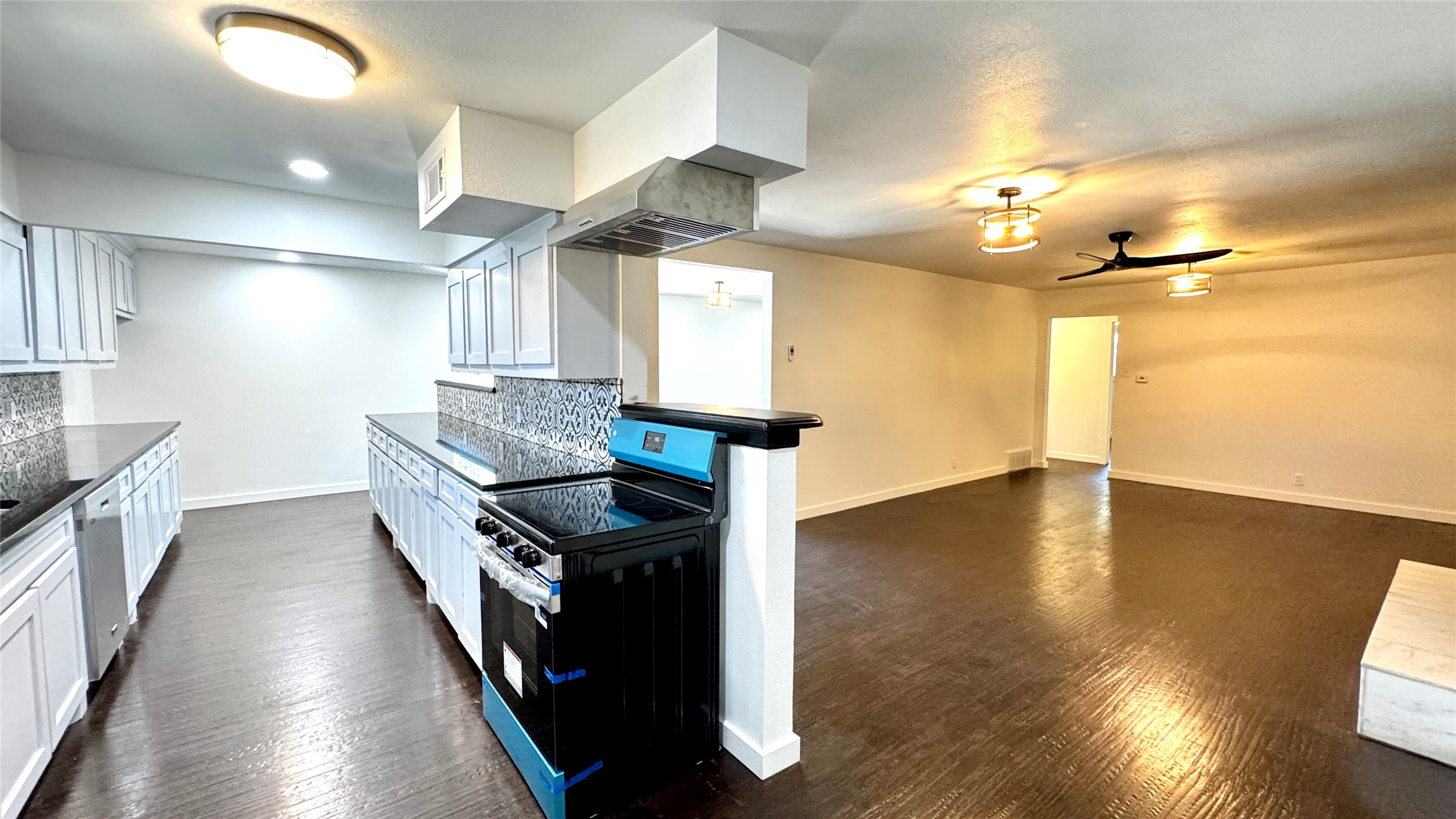 3315 Cedarcroft Lane Dallas TX 75233