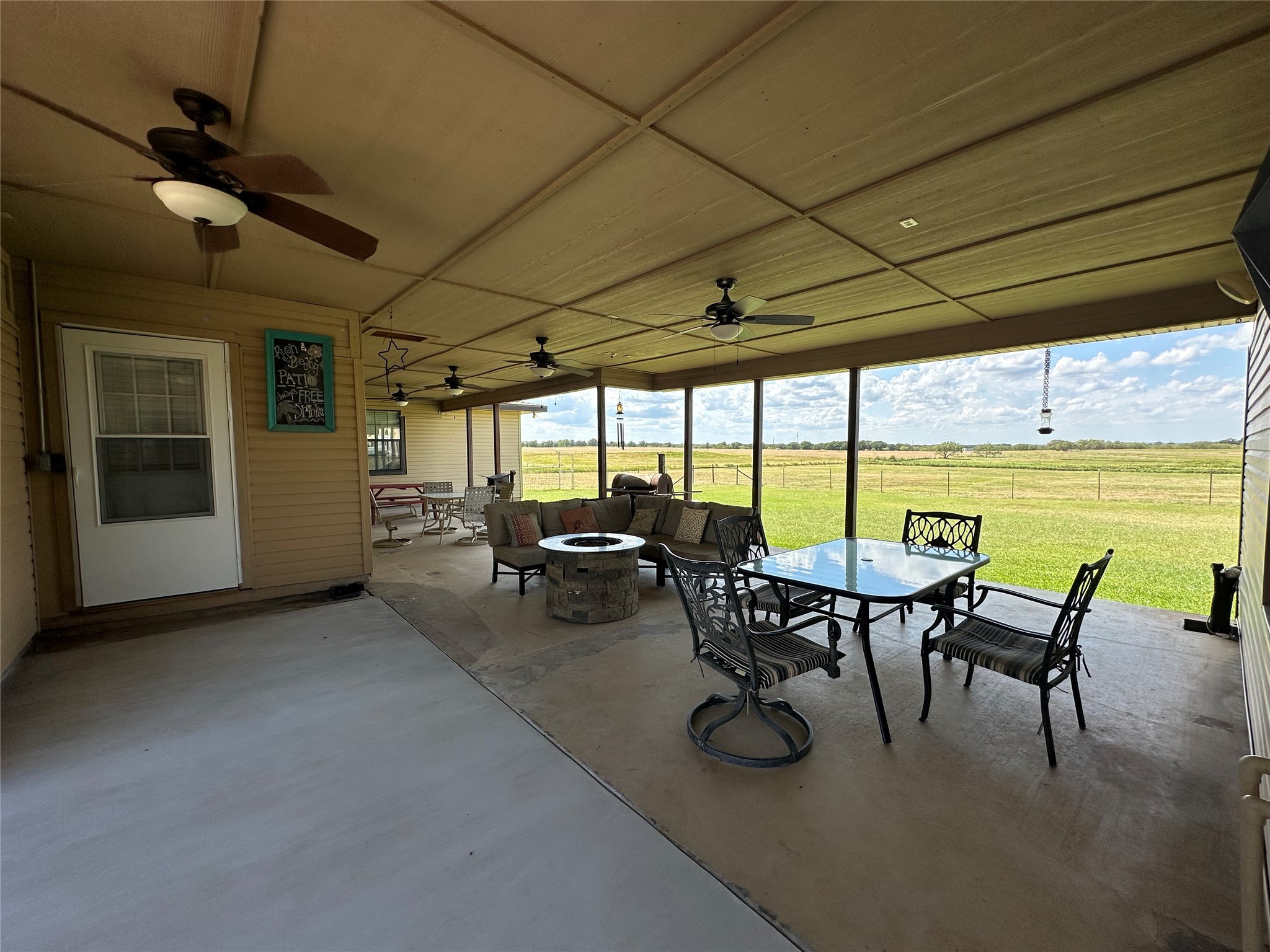 6551 Crooked Creek Road Bowie TX 76230