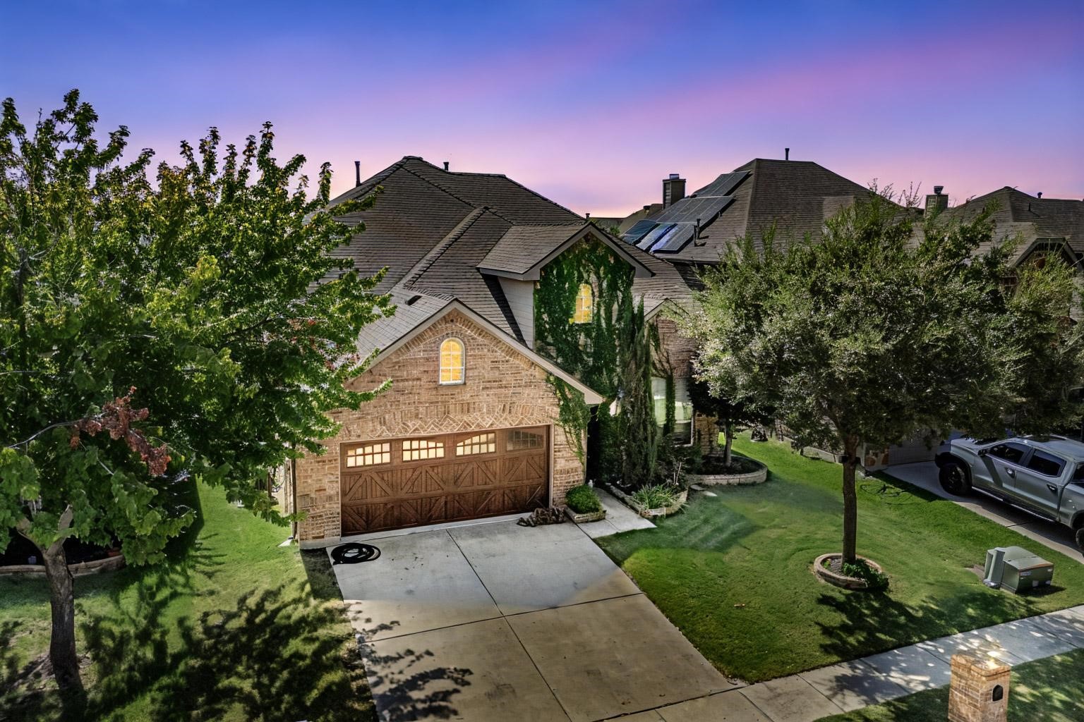 1212 Realoaks Drive Fort Worth TX 76131