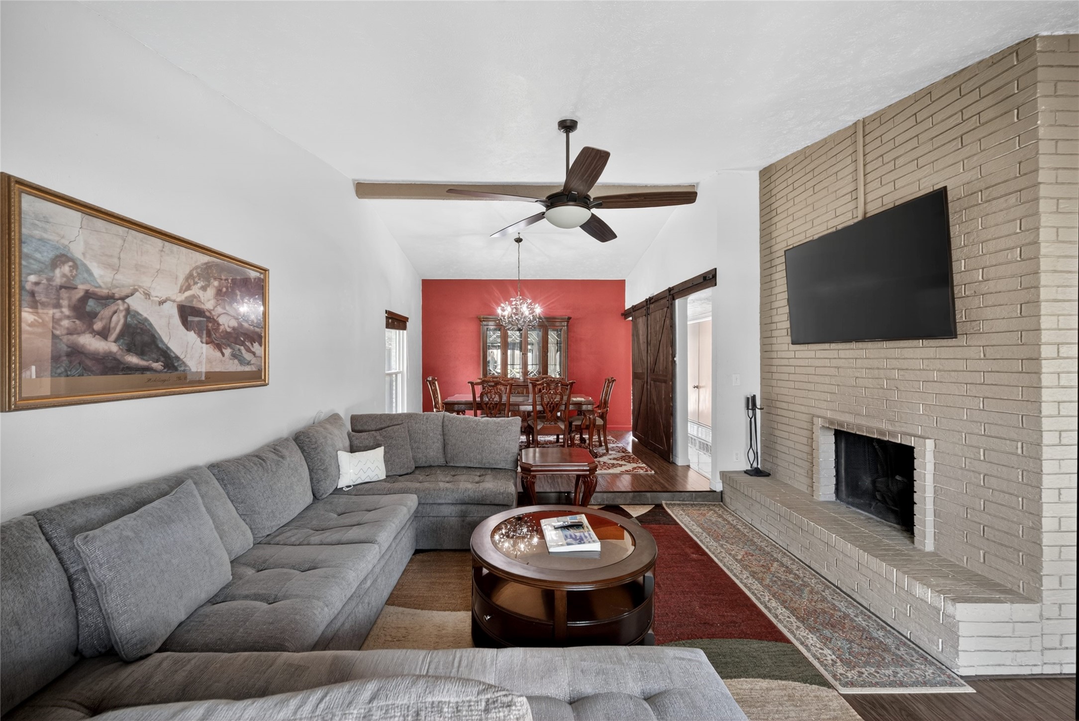 817 Oakland Street Grand Prairie TX 75052