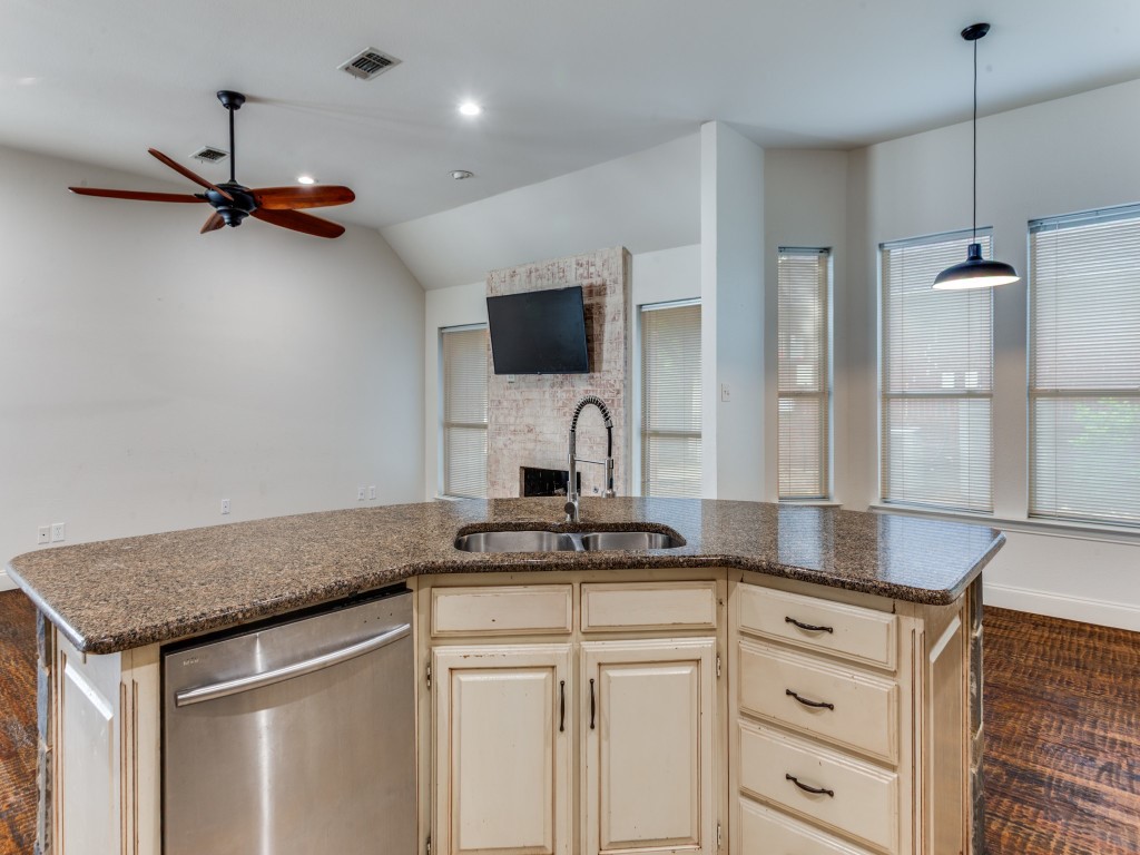 1509 Cat Mountain Trail Keller TX 76248