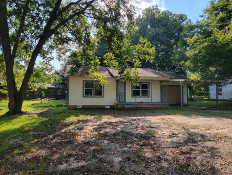 1320 S Palestine Street Athens TX 75751