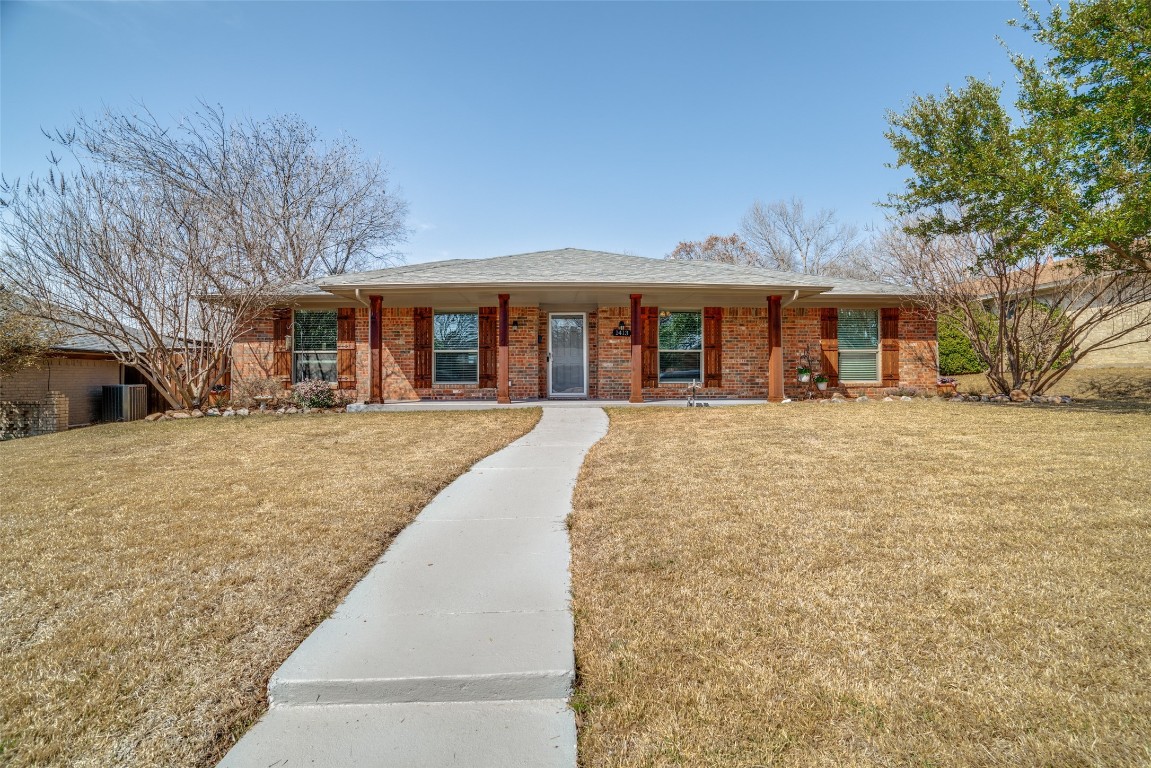 1413 Oakhill Drive Plano TX 75075